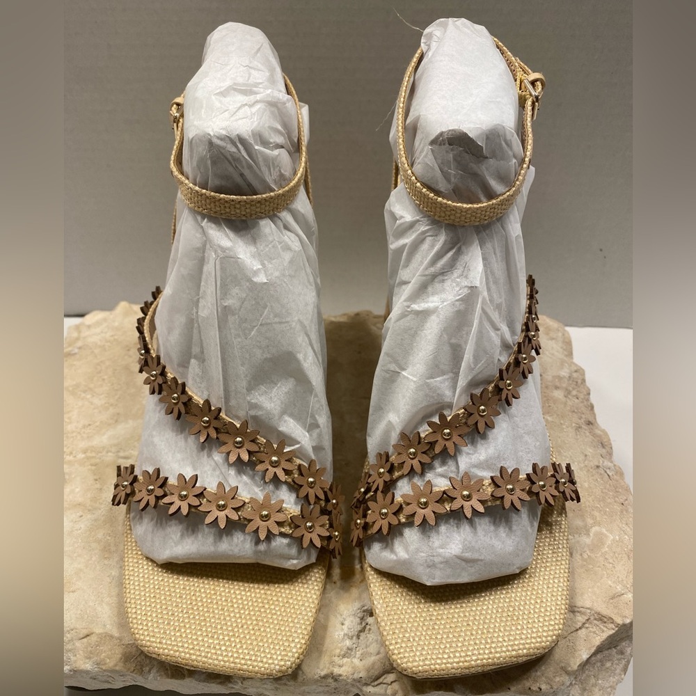 Sz 10 NIB A New Day Mirabel Linen Cream Block High Heel Strappy Sandals - Picture 2 of 14
